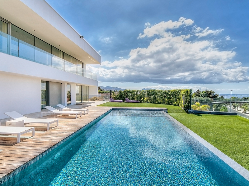Q3 2025 Market Update: Is Now the Right Time to Sell Your Paradise Valley Luxury Home?