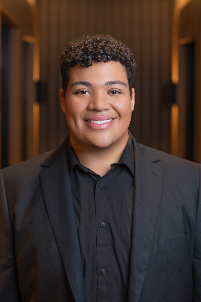 Brandon Sinani, Sinani Luxury Advisors at The Agency Scottsdale